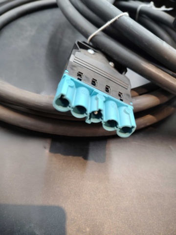 1460587-2 Multi-cable with multi-pole connectors, 6 pcs - robust signal cable system