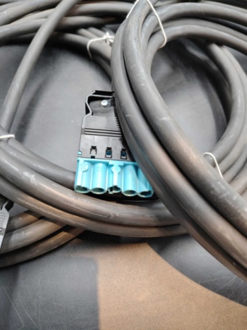 1460587-3 Multi-cable with multi-pole connectors, 6 pcs - robust signal cable system