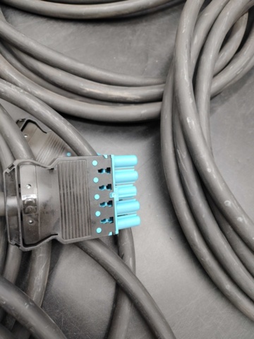 1460587-4 Multi-cable with multi-pole connectors, 6 pcs - robust signal cable system