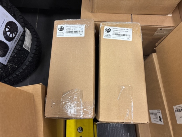 1409391-26 Lot of accessories and components in the category - Jet Ski #2