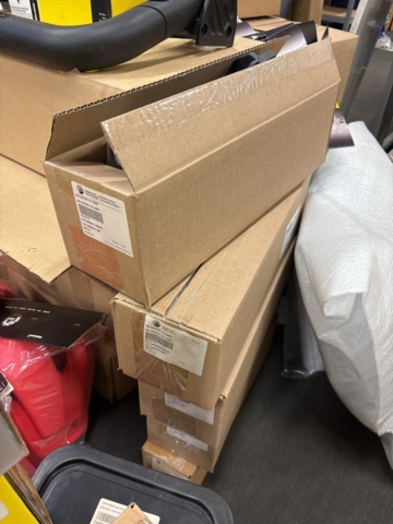 1409391-30 Lot of accessories and components in the category - Jet Ski #2