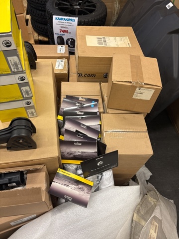 1409391-34 Lot of accessories and components in the category - Jet Ski #2