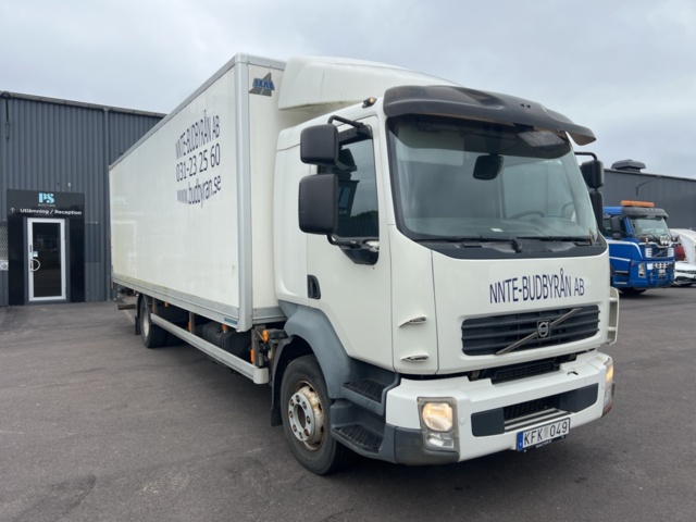 1460729-7 Skåpbil Volvo FL 4*2  Manuell, -2010 repobjekt