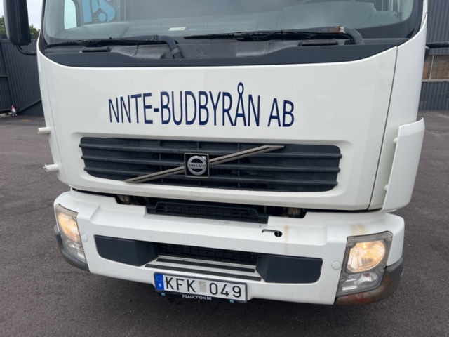 1460729-23 Skåpbil Volvo FL 4*2  Manuell, -2010 repobjekt