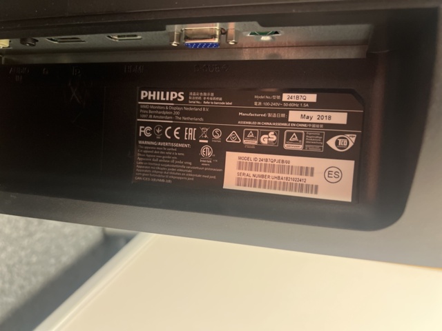 1431580-9 Monitors 8 pcs - Dell, Philips