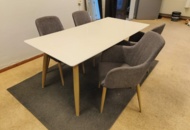 1401076 Bord, stolar, spegel och skåp