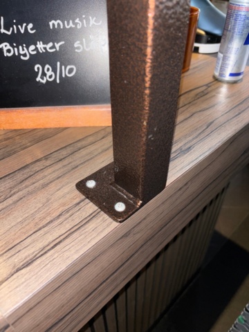 1442231-3 Glasställ till bardisk och stor mängd glas