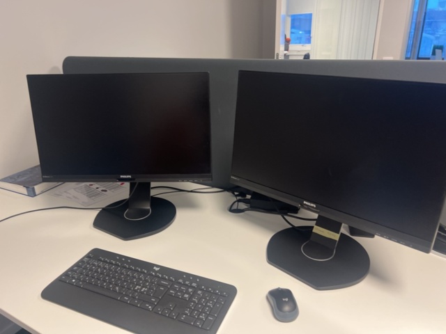 1431585-2 Monitors 6 pcs - Philips