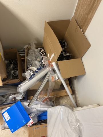 1431596-5 VVS material