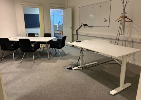 Bild som representerar auktionen - Avyttring kontorsmöbler och utrustning