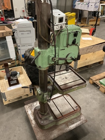 1406942-9 Pillar drilling machine Solberga SE 725