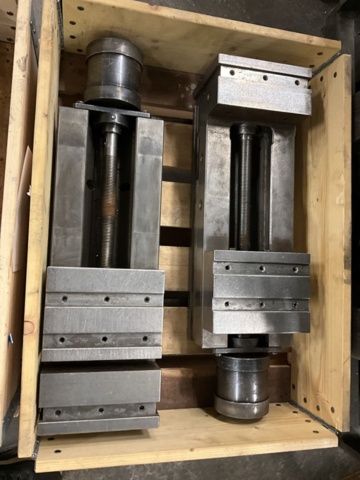 1406954-4 2 pcs. Larger machine vice Allmatic