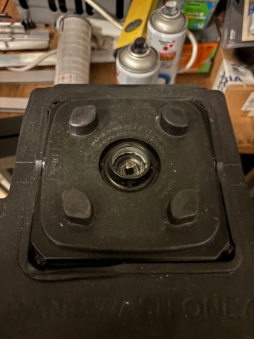 1460981-4 Vitamix The Quiet One – commercial blender, with sound hood