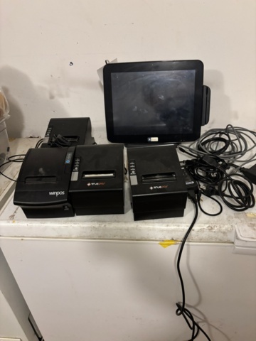 1460983-4 Trivec EP kassaterminal + 3 kvittoskrivare (Winpos & TruePOS)