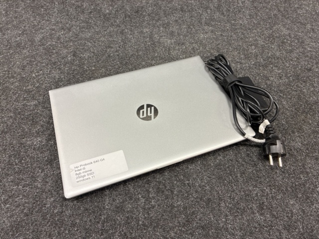 1461169-7 Laptop HP Probook 640 G4