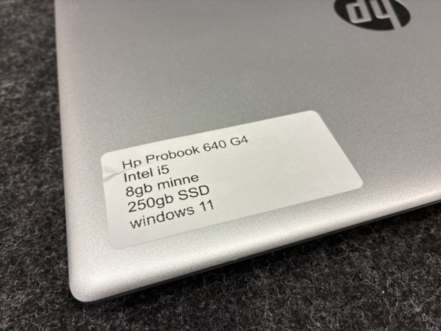 1461169-8 Laptop HP Probook 640 G4