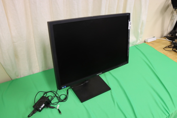 1295797-2 Skärm Samsung 24 tum