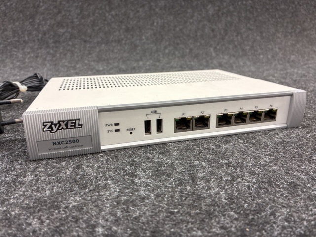 1461175-2 Wireless LAN Controller Zyxel NXC2500