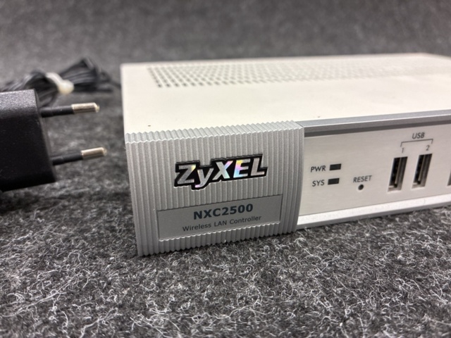 1461175-3 Wireless LAN Controller Zyxel NXC2500