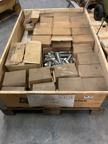 1406960-1 Bolt assortment