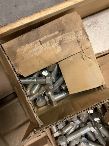 1406960-4 Bolt assortment