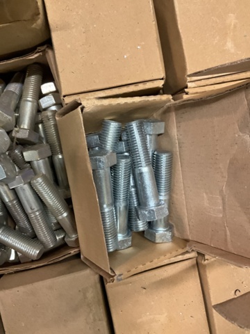 1406960-5 Bolt assortment