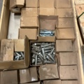 1406960-8 Bolt assortment