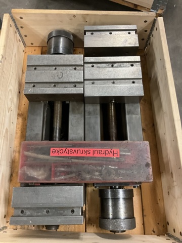 1406961-8 2 pcs. machine vise Allmatic