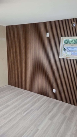 1461142-9 Akustikpaneler 21 paket mörk ekfärg - 60,48 m²