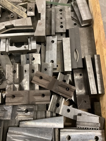 1406965-7 Diverse fixturer  "Mjuka backar "