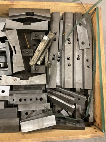 1406965-8 Diverse fixturer  "Mjuka backar "