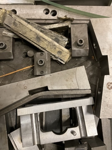 1406965-15 Diverse fixturer  "Mjuka backar "