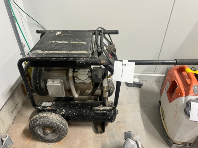 1426901-1 Compressor