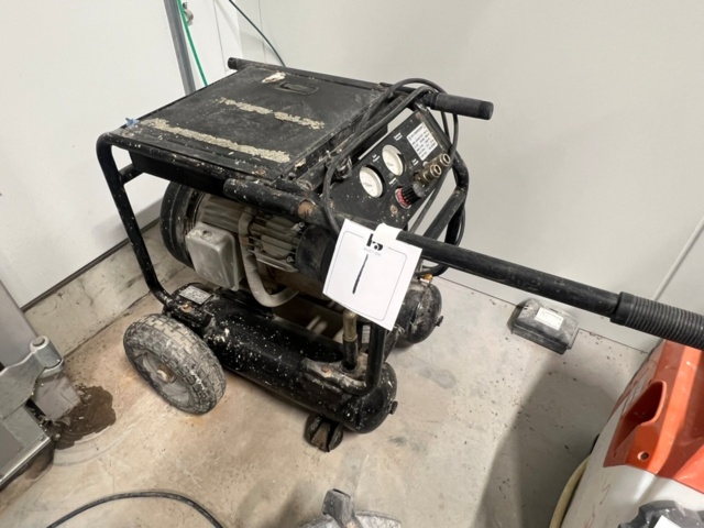 1426901-5 Compressor