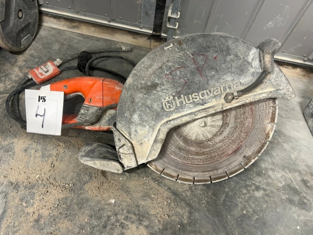 1426904-2 Cutting machine Husqvarna K 4000