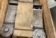 1406967 2 st. Maskinskruvstycke Allmatic 200