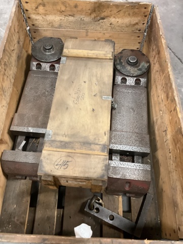 1406967-6 2 st. Maskinskruvstycke Allmatic 200