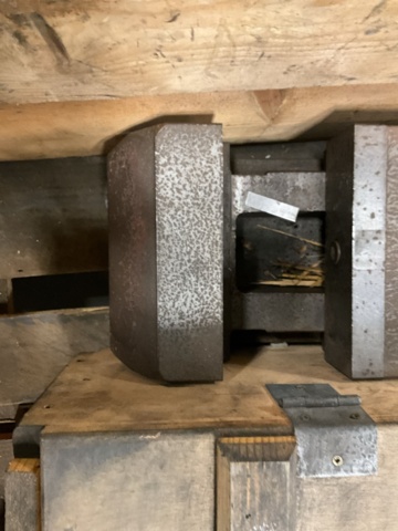 1406967-9 2 st. Maskinskruvstycke Allmatic 200