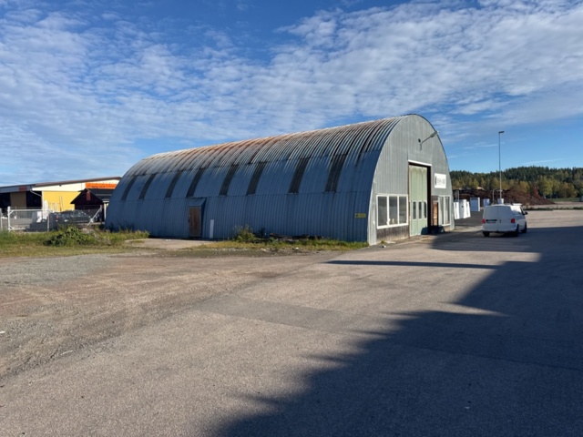 1461184-2 Plåtbyggnad båghall 23m x 15m