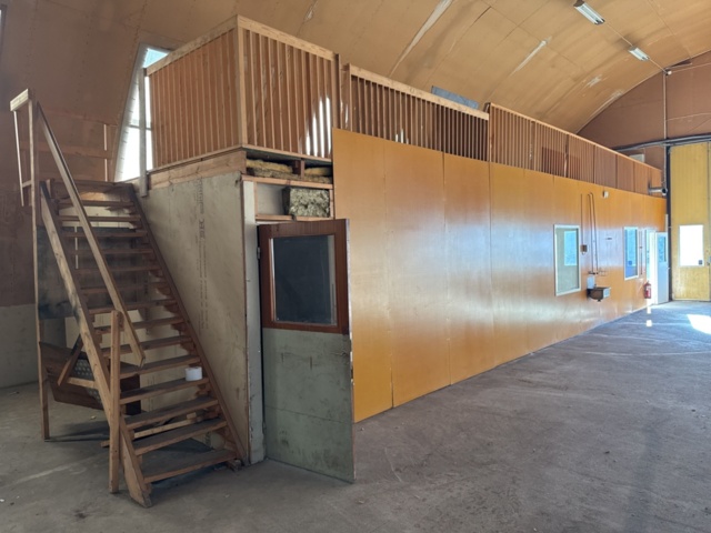 1461184-24 Plåtbyggnad båghall 23m x 15m