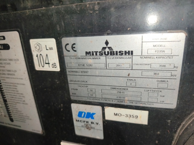 891604-3 Motvikstruck Mitsubishi FD35N -12 s/n