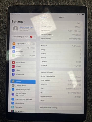 1442553-3 Apple iPad Pro 10,5"