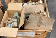 1406957 Lot with bolt and screw assortment