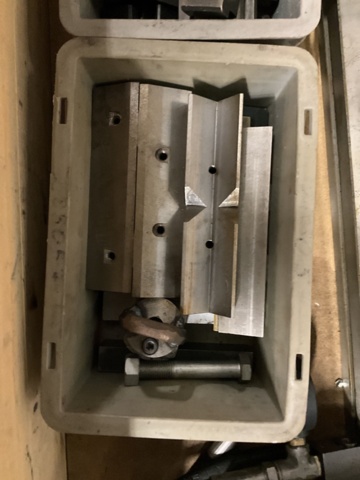 1406968-11 2 st. Hydrauliska Maskinskruvstycke