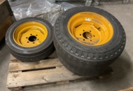 1406970 3 pcs. Cart wheels