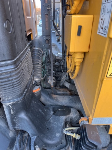 1338334-13 Sopbil med tillbehör - Volvo FL 4x2 - 2018