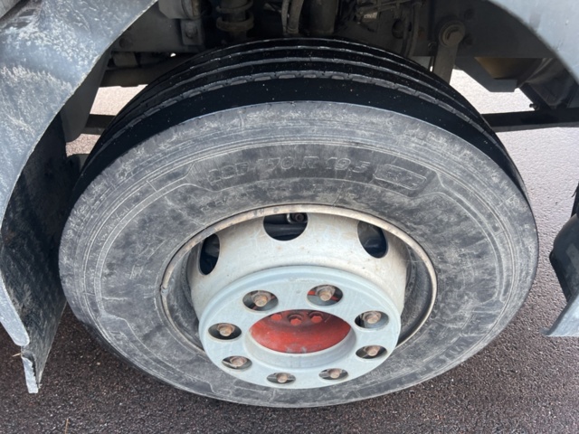 1338334-22 Sopbil med tillbehör - Volvo FL 4x2 - 2018