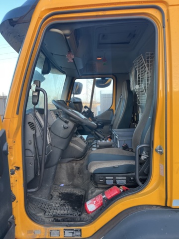 1338334-28 Sopbil med tillbehör - Volvo FL 4x2 - 2018