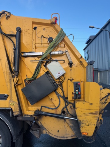 1338335-14 Sopbil Volvo Lastbilar FL 7.1 Automatisk, 265hk, -2010