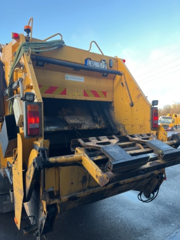 1338335-15 Sopbil Volvo Lastbilar FL 7.1 Automatisk, 265hk, -2010